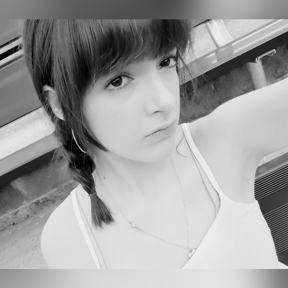 eliza_schlier